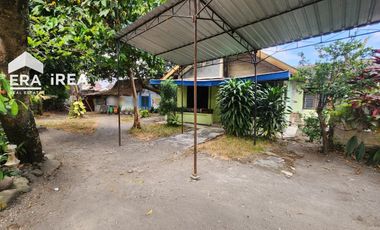 TANAH SOLO KOTA DEKAT STASIUN JEBRES