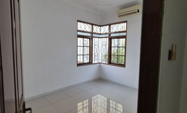 Disewakan Rumah Lokasi Strategis Pusatkota Di Seteran Selatan Semarang