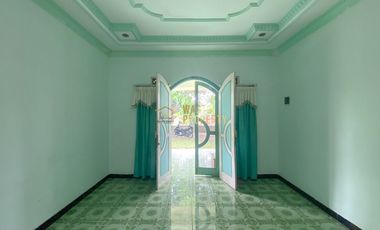 RUMAH SECOND, TANAH LUAS STRATEGIS DEKAT PABRIK SEMPURNA BERBAH