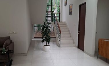 Nice home and comfy for rent Menteng area