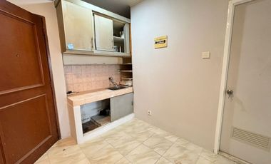 Disewakan Per6bulan Dan Tahunan Apartemen Mediterania Gajah Mada Tower Beta Type 3 Bedroom