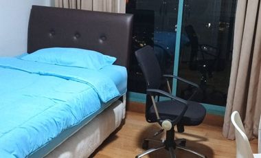 FOR RENT !! Nice Unit and luxury at Pavillion 2br