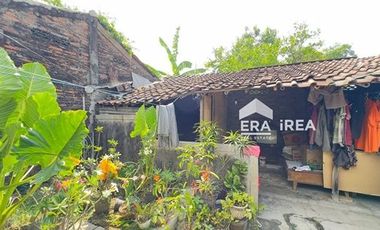 RUMAH MURAH DIJUAL DI SOLO JATEN DEKAT STASIUN PALUR, PALUR PLAZA, LUWES PALUR