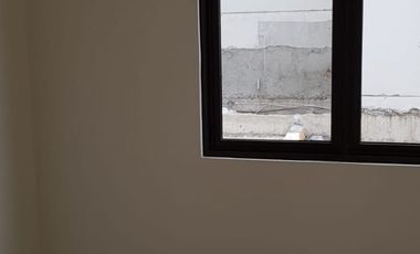 Sewa Rumah Murah Cluster Shinano Belakang Sudah Keramik, Dekat Area Komersial Jakarta Garden City, Cakung 030