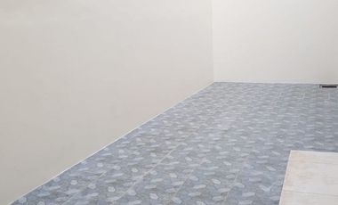 Sewa Rumah Murah Cluster Shinano Belakang Sudah Keramik, Dekat Area Komersial Jakarta Garden City, Cakung 030