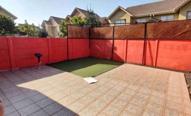 Arriendo casa Valle Grande