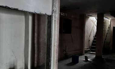 LOCAL COMERCIAL EN VENTA EN MONTERREY NUEVO LEON, ZONA CENTRO, CALLE JUAN ALVAREZ, UBICACIÓN DE ALTO FLUJO VEHICULAR Y DE PERSONAS, LOCAL EN OBRA GRIS