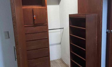 Se renta departamento en Ladrón de Guevara