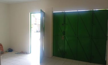 Ruko dijual di Jl Raya Sapen Mojolaban Sukoharjo akses jalan lebar simpangan 2 mobil