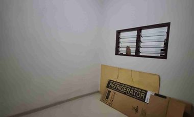 sewa rmh 1lt siap huni karang empat.5 menit ke UNAIR,kaza mall dll