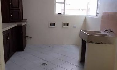 CASA EN RENTA ALAMOS DE SAN LORENZO