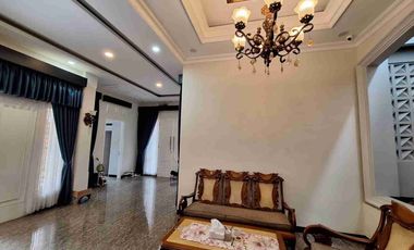 Dijual Murah Bagus Luas Banget Full Furnish di Cipayung Jakarta Timur