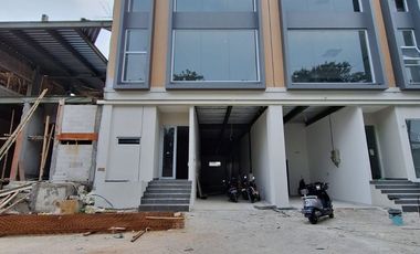 DIJUAL DAN DISEWAKAN GUDANG 3 LANTAI JALAN PETA UTARA CENGKARENG JAKARTA BARAT