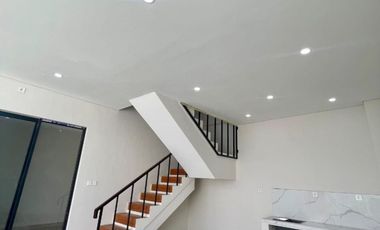 FOR SALE MEDITERANIA VILLA BRAND NEW 3 FLOORS WITH SWIIMMING POOL AT UNGASAN