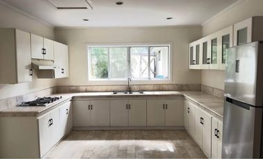 720 sqm 4-BR House for Rent at Valle Verde, Pasig City