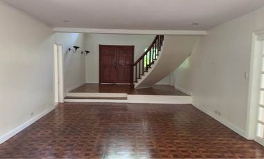 720 sqm 4-BR House for Rent at Valle Verde, Pasig City