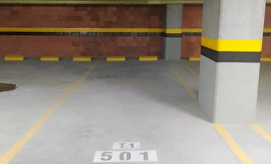 APTO 501 COUNTRY PARCK