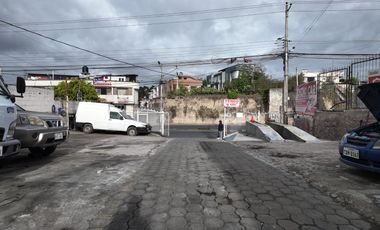 Terreno en Venta Av. Indoamérica, Ambato