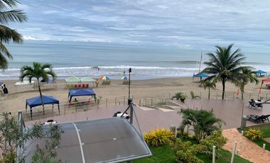 VENTA DE DEPARTAMENTO FRENTE AL MAR – TONSUPA