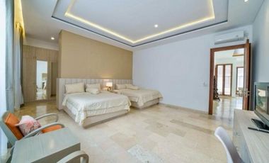 BRAND NEW VILLA - Kawasan Strategis Aman dan Nyaman (BACA DESKRIPSI)