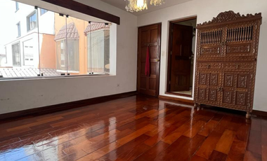 VENDO CASA 3 PISOS CHACARILLA SURCO CONDOMINIO PARQUES