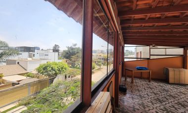 VENDO CASA 3 PISOS CHACARILLA SURCO CONDOMINIO PARQUES