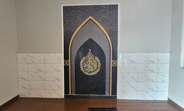 Jual Rumah Luas 2 Lantai Penginapan dan kost di sawunggaling banyumanik