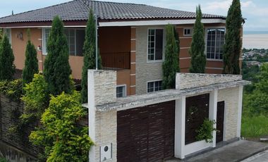 VENTA   DE CASA DE 4 PISOS – BALCONES DE TACHINA, ESMERALDAS