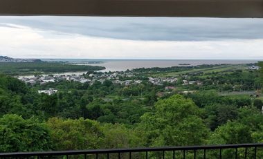 VENTA   DE CASA DE 4 PISOS – BALCONES DE TACHINA, ESMERALDAS