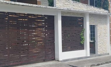 VENTA   DE CASA DE 4 PISOS – BALCONES DE TACHINA, ESMERALDAS