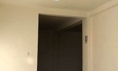 ¿Quieres poner un negocio por el mercado? ¡Tenemos un local de 100 m² con un departamento incluído!