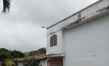 VENTA DE CASA EN SUA – IDEAL PARA HOSTERÍA, ASILO O PROYECTO TURÍSTICO 📍 Sua, Esmeraldas – Balneario turístico, a pocos metros del mar