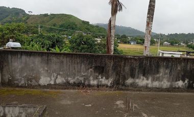 VENTA DE CASA EN SUA – IDEAL PARA HOSTERÍA, ASILO O PROYECTO TURÍSTICO 📍 Sua, Esmeraldas – Balneario turístico, a pocos metros del mar