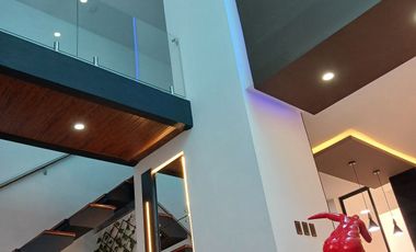 VENTA DE CASA DE 2 PISOS – BALCONES DE TACHINA, ESMERALDAS