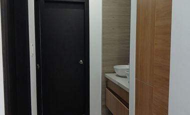 VENTA DE CASA DE 2 PISOS – BALCONES DE TACHINA, ESMERALDAS