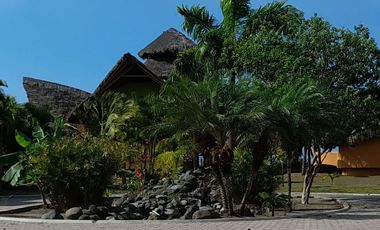 VENTA DE COMPLEJO E N ATACAMES   FRENTE AL MAR