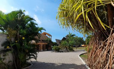 VENTA DE COMPLEJO E N ATACAMES   FRENTE AL MAR