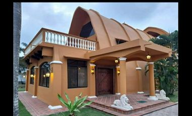 VENTA DE COMPLEJO E N ATACAMES   FRENTE AL MAR