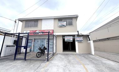 DEPARTAMENTO/OFICINA EN ALQUILER EN URDESA CENTRAL