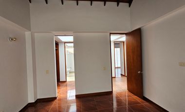 ARRIENDO CASA ENTRADA DE CHIA – AL LADO DE MCDONALD´S