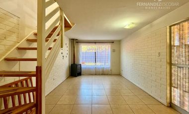 LOS ANDES - ARRIENDA CASA DE DOS PISOS 2D 1B VILLA EL CARMEN