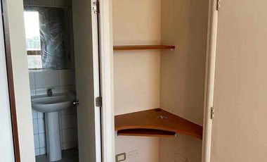 Lindo depto de 1D 1B recien remodelado Metro Hospitales