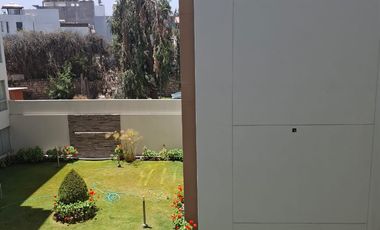 🏡💫 ¿Tu familia necesita más espacio y ambientes amplios para vivir mejor? Disfruta 191 m² totales con balcones, cocina amplia y ambientes iluminados