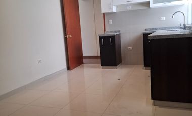 🏡💫 ¿Tu familia necesita más espacio y ambientes amplios para vivir mejor? Disfruta 191 m² totales con balcones, cocina amplia y ambientes iluminados