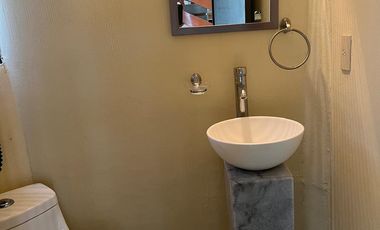 CASA EN RENTA EN LAS CAÑADAS