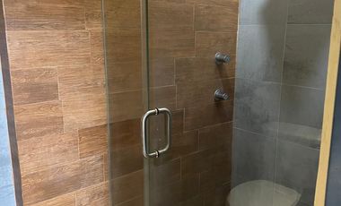 CASA EN RENTA EN LAS CAÑADAS