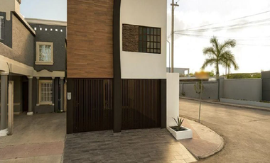 BONITA CASA MUY CERCA DE PATIO MATAMOROS