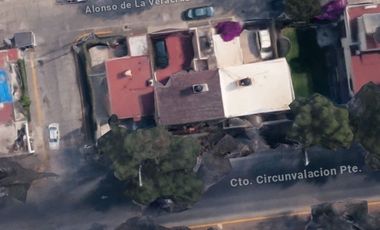 Casa en venta en Cto. Circunvalación Pte, San Lucas Tepetlacalco, Tlalnepantla, México.