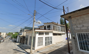 CASA A LA VENTA EN CENTRO, TLAQUILTENANGO, MORELOS