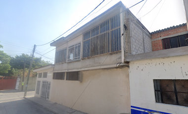 CASA A LA VENTA EN CENTRO, TLAQUILTENANGO, MORELOS